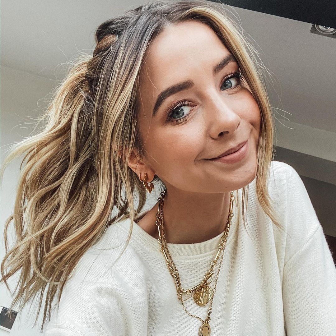 Zoella beauty and makeup reviews youtube creator