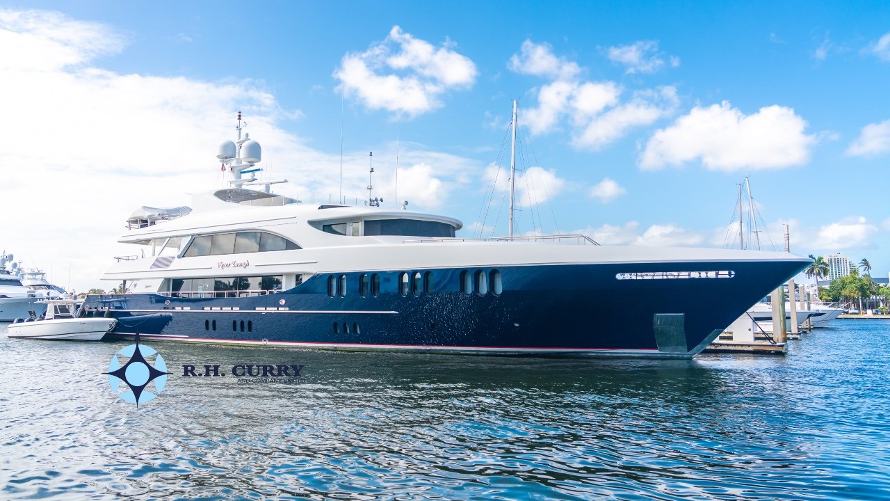 Discover Effortless Yacht Cruising in The Bahamas | R.H. Curry & Co Blog