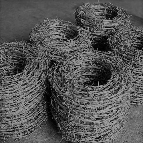 barbed wire-2022-in stock-made in turkey